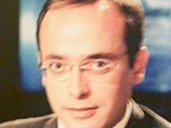 Éxito rotundo de Urdaci en la presentación de su libro