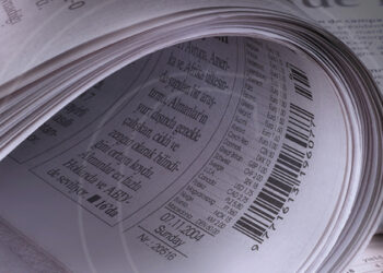 Tres periódicos, en disputas informativas