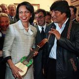 Prensa norteamericana se hace eco del regalo de Evo a Rice