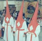 Los panoramas preferidos de Semana Santa: viajes y fiesta