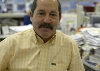 ‘El que pasa por el aro es un periodista incompleto’