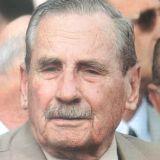 Emiten en televisión unos polémicos cursos sobre la dictadura