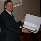 Mutua Madrileña recibe un premio del Hospital 12 de Octubre