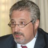 El tacógrafo digital avisa del cansancio, pero el conductor profesional decide