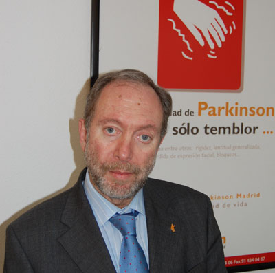 presidente_2009_parkinson_dentro.jpg