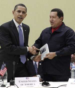 obama_libro_chavez.jpg