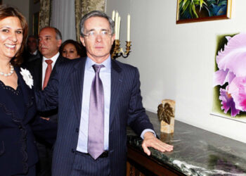 uribe_campaa_renaser