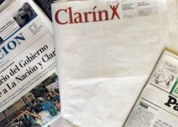 clarin_en_blanco