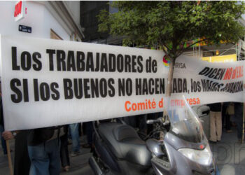 Los trabajadores de Prisa se manifiestan en Gran Vía