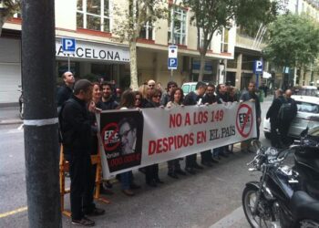 Huelga en El País: tiran de México, corresponsales y colaboradores para sacar la edición de mañana