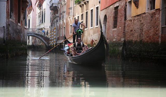 gondolier