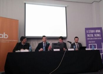 PRIMICIA Estudio IAB: El 85% de usuarios valoran mejor las marcas en ‘digital signage’