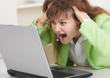 Groupon se suma al movimiento #Noalpiestureo al lanzar una campaña veraniega contra los amigos-spam