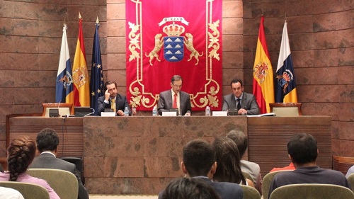 Dircom_Canarias_politica