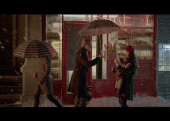 Coke_TVC_umbrella