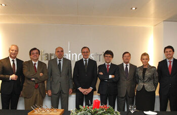 El nuevo titular de Sanidad se reúne con la Junta Directiva de FARMAINDUSTRIA