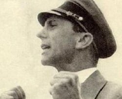 Joseph Goebbels, Relaciones Públicas, Comunicación, propaganda