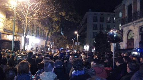 Concentración Embajada de Francia en recuerdo de las víctas de 'Charlie Hebdo'