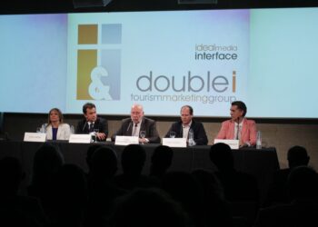 alianza entre Interface Tourism e Idealmedia para crear Doublei