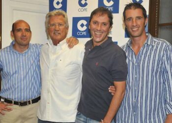 Parte del equipo de Deportes COPE en su llegada en 2010