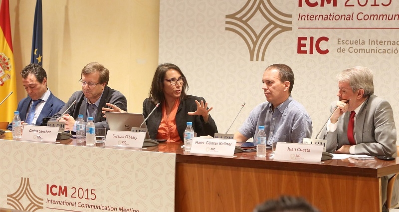 Mesa redonda ‘¿Nuevos medios o nuevos soportes?’, organizada por la Escuela Internacional de Comunicación