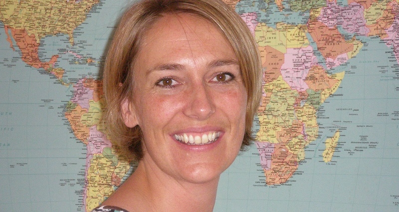 Deborah Gray, directora y fundadora de Canela PR