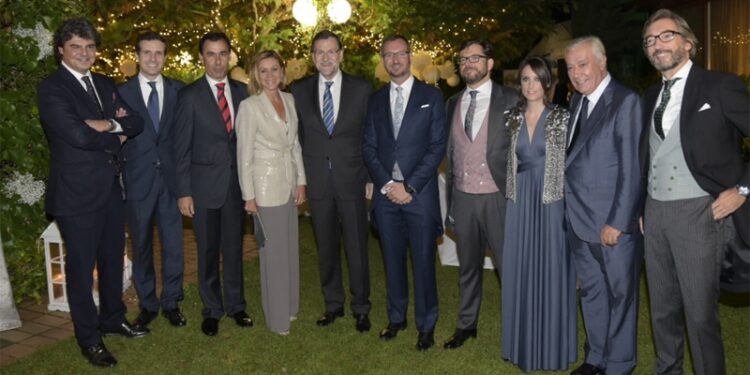 Equipo del PP en la boda de Javier Maroto