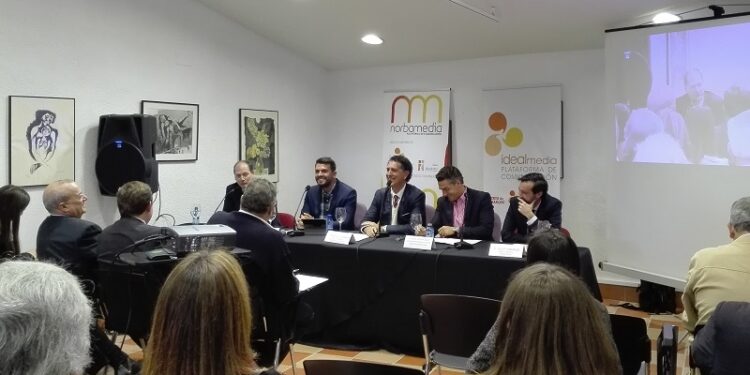 Momento de la presentación de Norbamedia en Cáceres