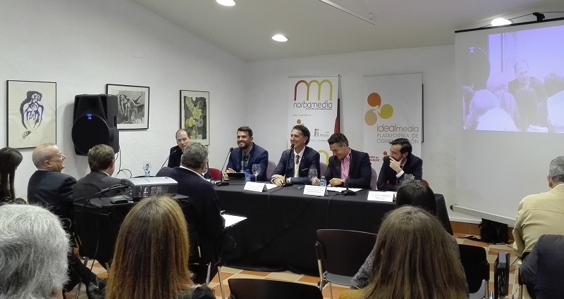 Momento de la presentación de Norbamedia en Cáceres