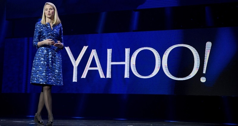 Marissa Mayer en una presentación de Yahoo