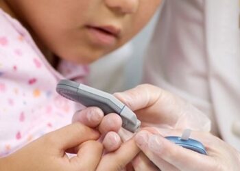 medir la glucosa en niños diabeticos