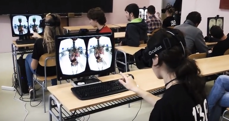 estudiantes realidad virtual