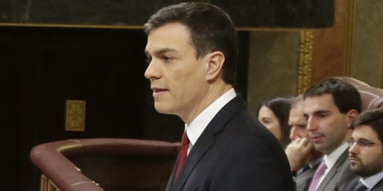 Pedro Sánchez durante el discurso de investidura