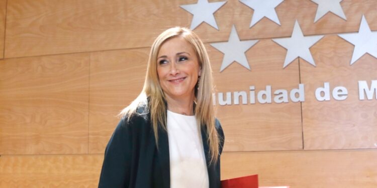 Cristina Cifuentes, Presidenta de la Comunidad de Madrid