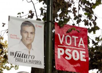 Un cartel de propaganda del PSOE durante la campaña electoral de 2015.
