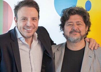 Eric Descombes, presidente de FCB México y Humberto Polar, VP Creativo
