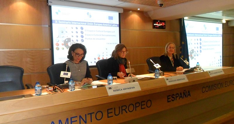 Rebeca Grynspan, Aránzazu Beristain y Benita Ferrero-Waldner en la apertura del IX Seminario Internacional Unión Europea-América Latina