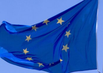 La bandera de la Unión Europea.