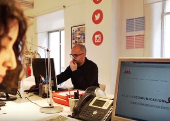 Una captura de pantalla del nuevo vídeo corporativo de Aguilar Comunicación.