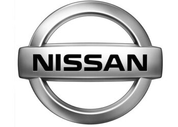 Nissan es la primera marca en vender un coche por Twitter