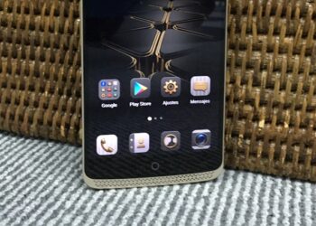 EL ZTE Axon Elite ha sido uno de los dispositivos que más triunfa en Europa
