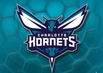 Los Charlotte Hornets de la NBA llevan el compromiso con SAP y Phizzle
