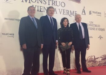 Alejandro Echevarría, Íñigo Méndez de Vigo, Soraya Sáenz de Santamaría y Paolo Vasile (foto @mediasetcom)
