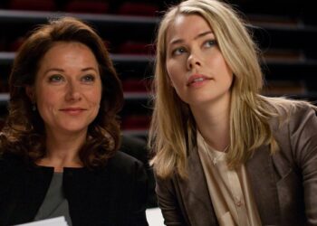 La protagonista de 'Borgen', Birgitte Nyborg y su asesora de prensa, Katrine Fonsmark.