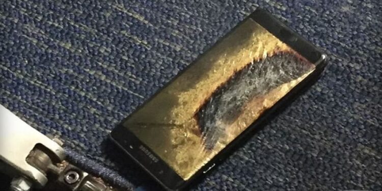 Imagen de uno de los dispositivos de Samsung en mal estado