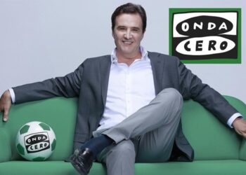 José Ramón de la Morena en una de las imágenes promocionales de 'El Transistor' (Onda Cero)