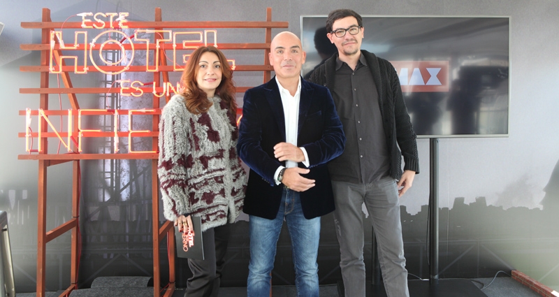 Ana Rivas, Kike Sarasola y Alejandro Flórez durante la presentación de 'Este hotel es un infierno' (DMAX) en el Room Mate Oscar