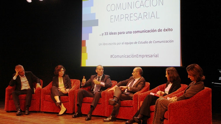 Imagen de la presentación del libro 'Comunicación Empresarial' / Foto: Estudio de Comunicación