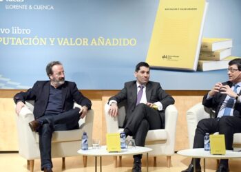 Una imagen de la presentación este lunes del libro 'Reputación y Valor Añadido', de Desarrollando Ideas de Llorente & Cuenca. FOTO: Llorente & Cuenca.