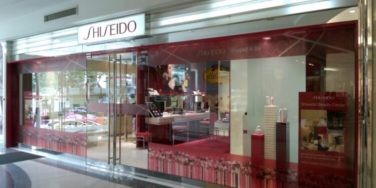 Una tienda de Shiseido en Bangkok. FOTO: Wikimedia Commons.